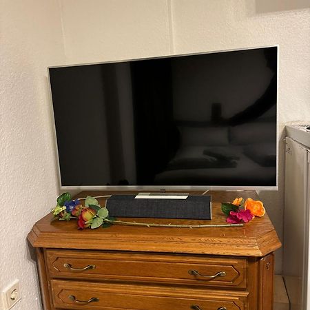Moebliertes Zimmer Mit Tv, Internet & Kompletter Ausstattung In Bonn-Mehlem 外观 照片